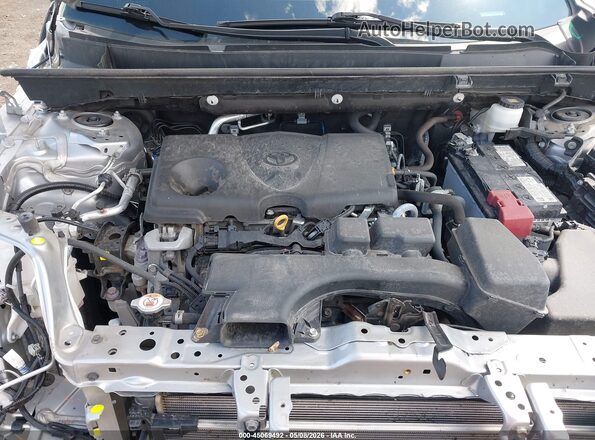 2T3P1RFV7PW329271 2023 TOYOTA LE Silver Вид ззаду