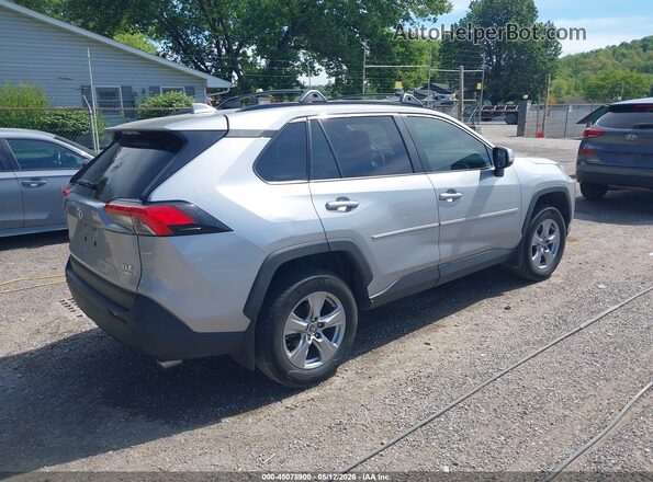 2T3P1RFV8SW566991 2025 TOYOTA LE Silver Задня права чверть