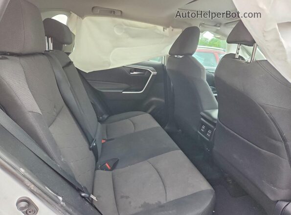 2T3P1RFV9KW058318 2019 TOYOTA RAV4 White 