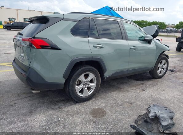 2T3P1RFV9MW172791 2021 TOYOTA RAV4 Gray Задня права чверть
