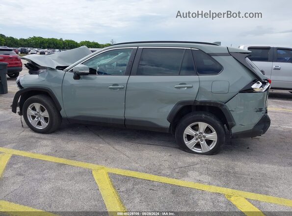 2T3P1RFV9MW172791 2021 TOYOTA RAV4 Gray 