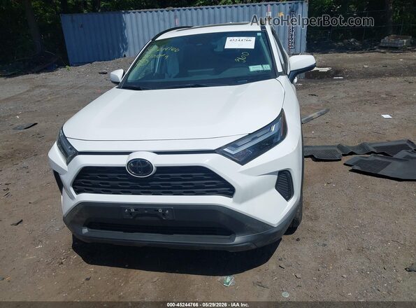 2T3P1RFV9RC471786 2024 TOYOTA RAV4 White Widok zestawu wskaźników