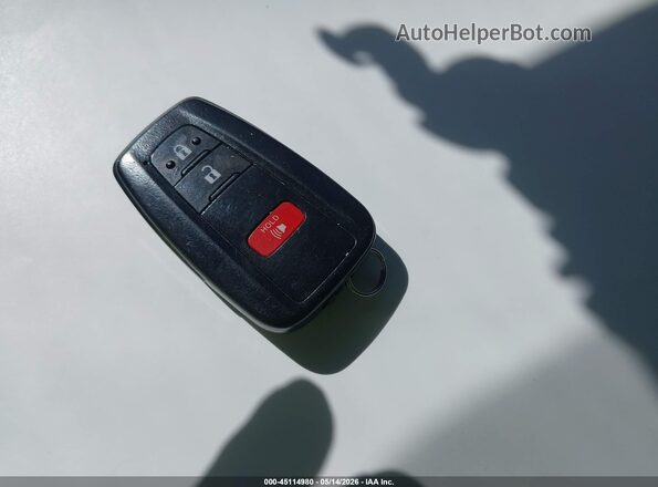 2T3P1RFVXPC329881 2023 TOYOTA RAV4 White წინა პანელის ხედი