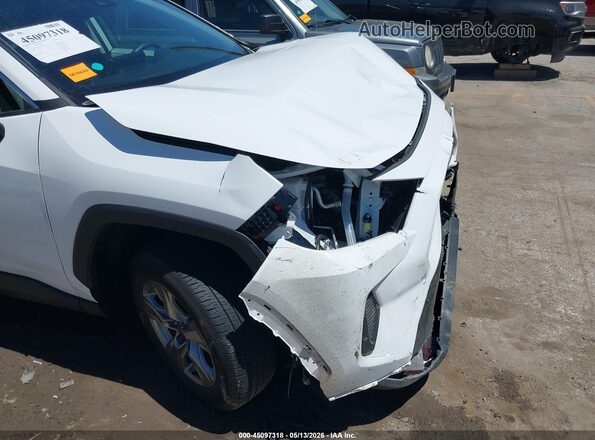 2T3P1RFVXPC378160 2023 TOYOTA LE White 