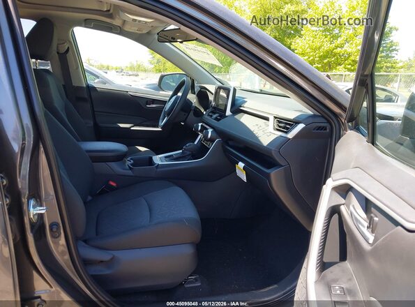 2T3P1RFVXSC566766 2025 TOYOTA LE Gray Vista interior delantera