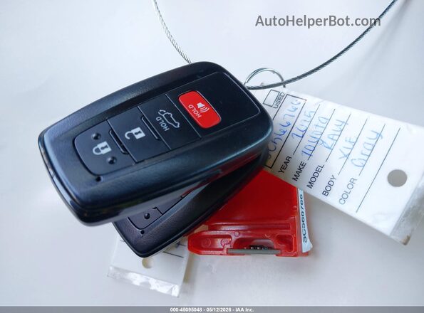 2T3P1RFVXSC566766 2025 TOYOTA LE Gray Vista del salpicadero