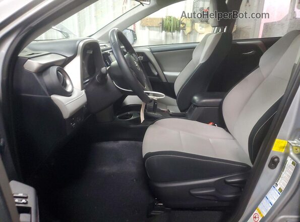 2T3RFREV0GW454964 2016 TOYOTA LE Silver 