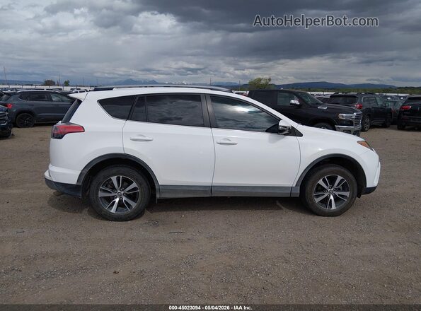2T3RFREV0JW792646 2018 TOYOTA LE White 