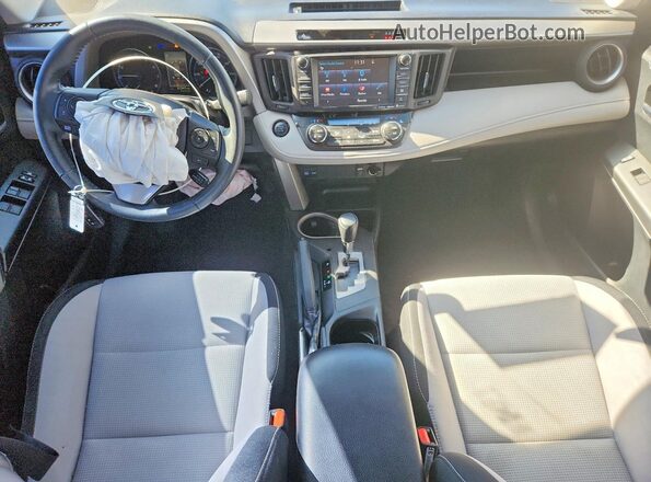 2T3RFREV1HW651028 2017 TOYOTA RAV4 Blue Widok deski rozdzielczej
