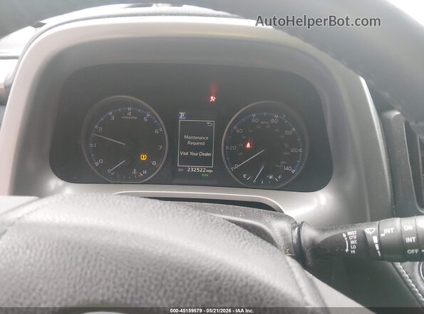 2T3RFREV2JW779042 2018 TOYOTA RAV4 Black Вид задніх сидінь