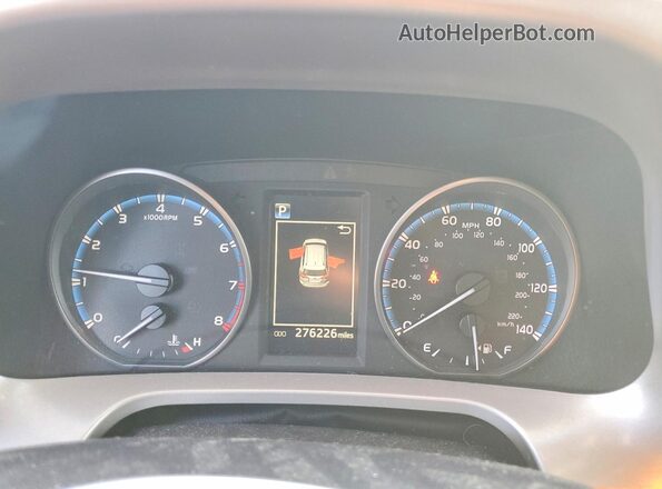 2T3RFREV3JW797968 2018 TOYOTA RAV4 Blue Instrument cluster view