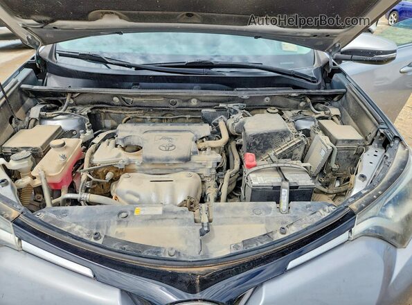 2T3RFREV6HW683957 2017 TOYOTA LE Silver Widok komory silnika