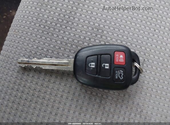 2T3RFREV7GW509359 2016 TOYOTA LE Silver Widok deski rozdzielczej