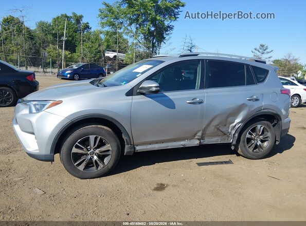 2T3RFREV7GW510415 2016 TOYOTA RAV4 Silver 