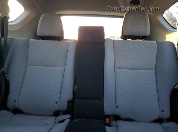2T3RFREV7JW706684 2018 TOYOTA RAV4 Black უკანა სავარძლების ხედი