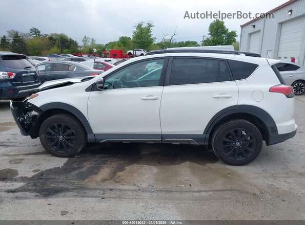 2T3RFREV9JW827801 2018 TOYOTA RAV4 White Սալոնի 360 աստիճան տեսք
