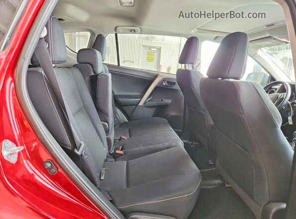 2T3RFREVXGW516788 2016 TOYOTA RAV4 Red 