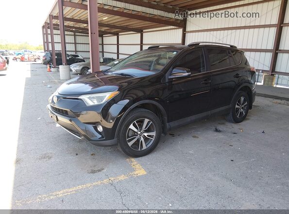 2T3RFREVXHW598233 2017 TOYOTA LE Черный 