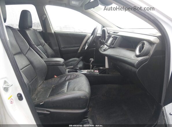 2T3RFREVXJW770010 2018 TOYOTA RAV4 White Front interior view