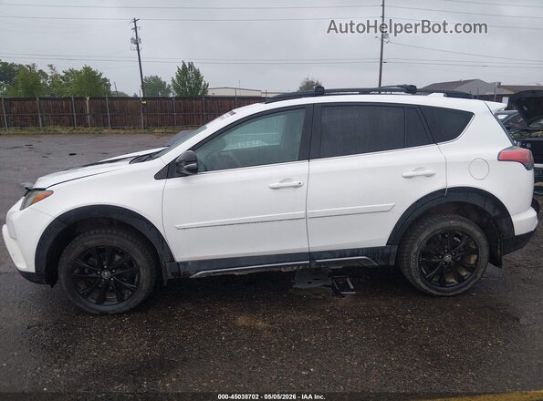2T3RFREVXJW770010 2018 TOYOTA RAV4 White 360 interior view