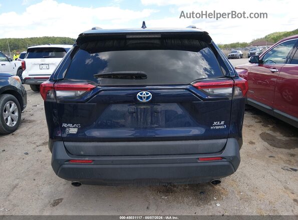 2T3RWRFV2KW035795 2019 TOYOTA LE Blue 