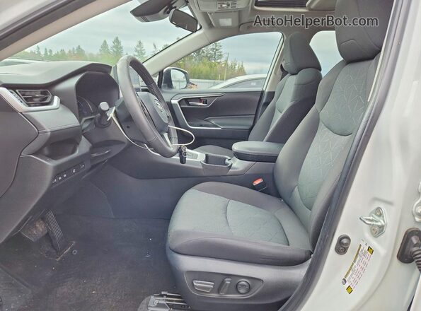 2T3RWRFVXPW181269 2023 TOYOTA RAV4 White Widok wnętrza z przodu