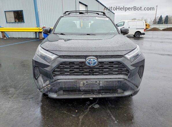 2T3T6RFV1NW030176 2022 TOYOTA RAV4 Black Widok z przodu