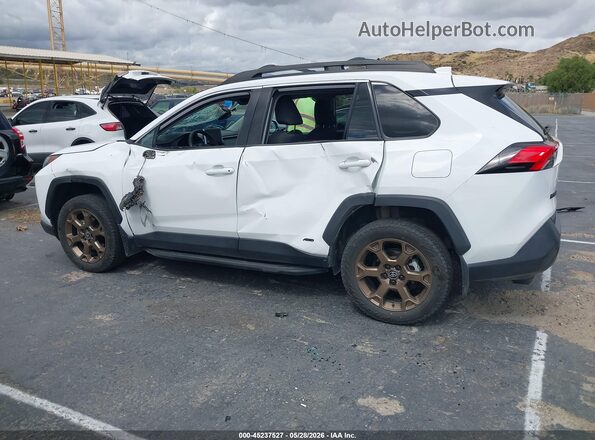 2T3UWRFV1PW160949 2023 TOYOTA RAV4 HYBRID White 