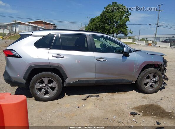 2T3W1RFV0RW314481 2024 TOYOTA RAV4 Silver 