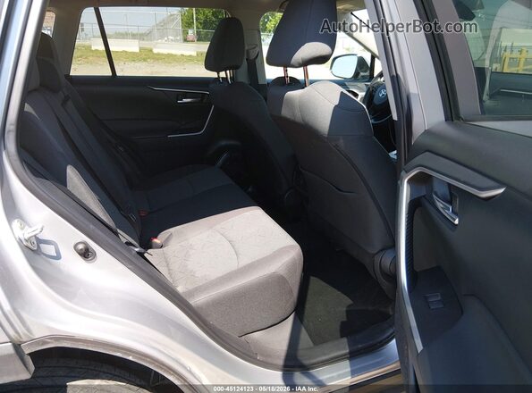 2T3W1RFV0RW314481 2024 TOYOTA RAV4 Silver 