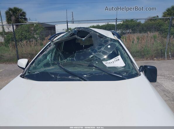 2T3W1RFV1MC094679 2021 TOYOTA LE Белый Вид спереди