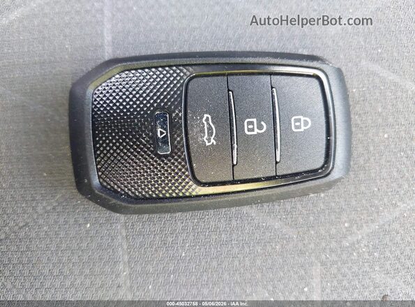 2T3W1RFV1MC094679 2021 TOYOTA LE Белый Вид панели приборов