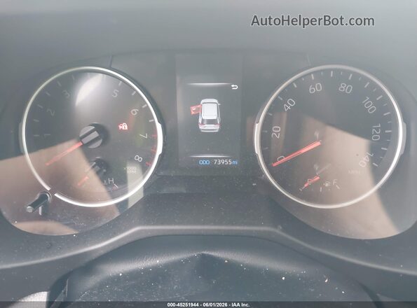 2T3W1RFV1NW192756 2022 TOYOTA RAV4 White Հետևի նստատեղերի տեսք