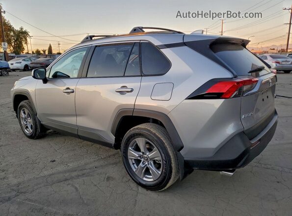 2T3W1RFV1SW435820 2025 TOYOTA RAV4 Silver Tył lewy