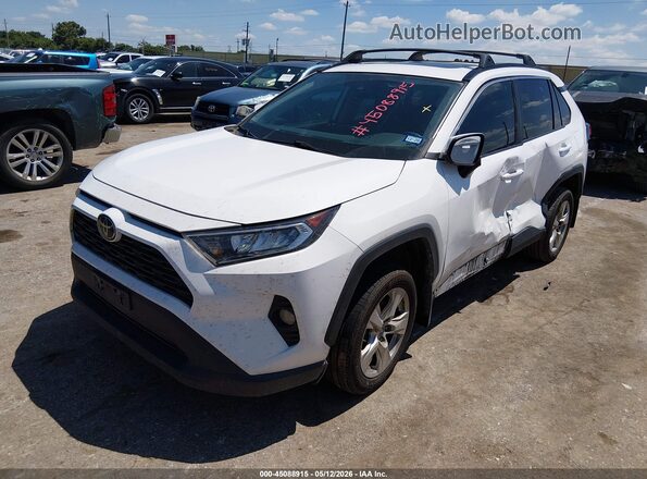 2T3W1RFV2MC169096 2021 TOYOTA LE Белый Передняя левая четверть