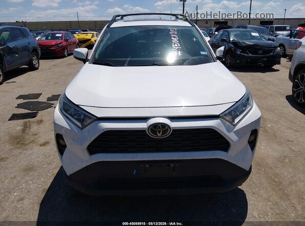 2T3W1RFV2MC169096 2021 TOYOTA LE Белый Вид щитка приборов