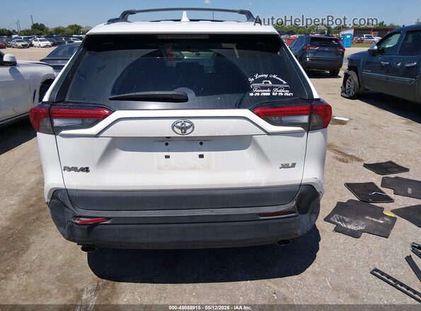 2T3W1RFV2MC169096 2021 TOYOTA LE Белый 