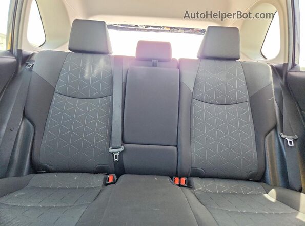 2T3W1RFV3LW074592 2020 TOYOTA RAV4 Blue Вид задніх сидінь