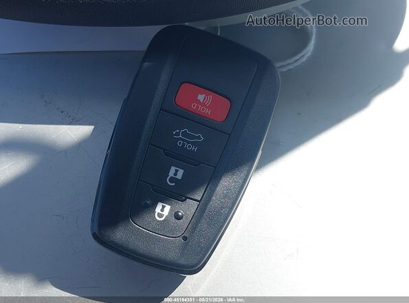 2T3W1RFV3SC364072 2025 TOYOTA RAV4 White Вид панелі приладів