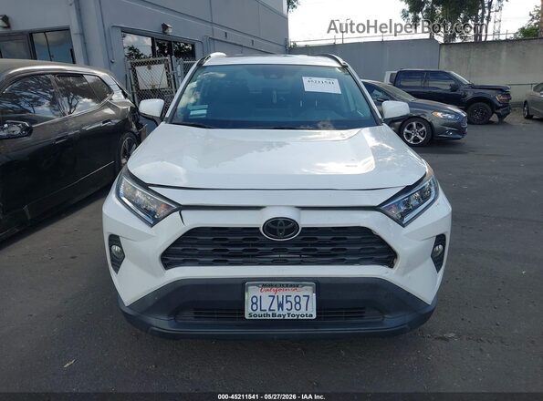 2T3W1RFV4KW047738 2019 TOYOTA RAV4 White Вид задньої частини салону