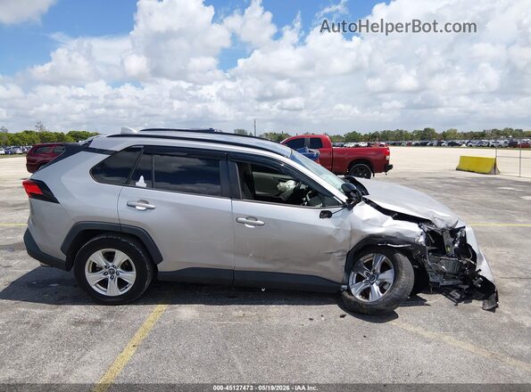 2T3W1RFV4LC070004 2020 TOYOTA RAV4 Серебряный Вид щитка приборов