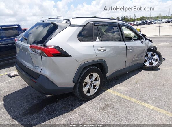 2T3W1RFV4LC070004 2020 TOYOTA RAV4 Серебряный Задняя правая четверть