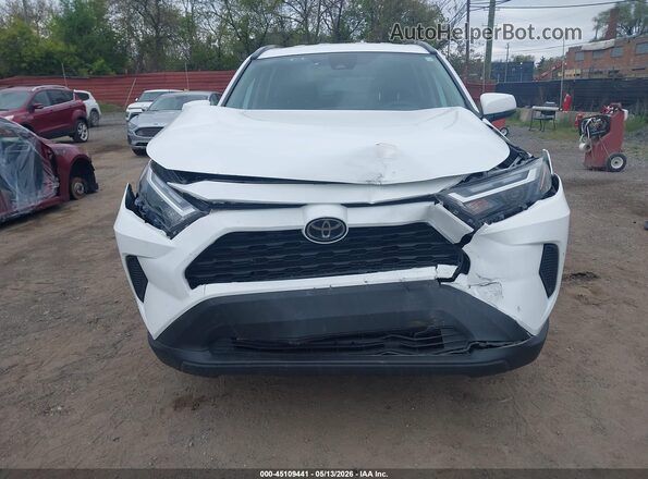2T3W1RFV4PC241047 2023 TOYOTA LE Белый Вид щитка приборов