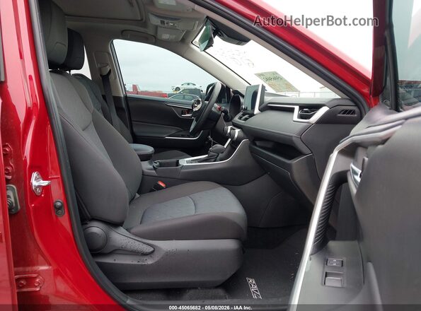 2T3W1RFV4SW393904 2025 TOYOTA LE Red Widok wnętrza z przodu
