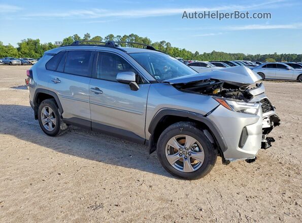 2T3W1RFV6SW409519 2025 TOYOTA RAV4 Silver Front right