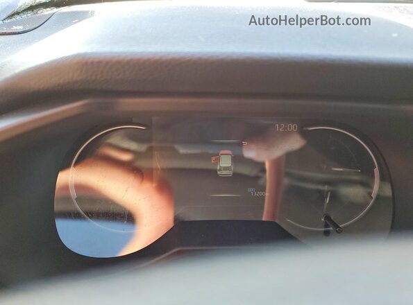 2T3W1RFV6SW409519 2025 TOYOTA RAV4 Silver Instrument cluster view