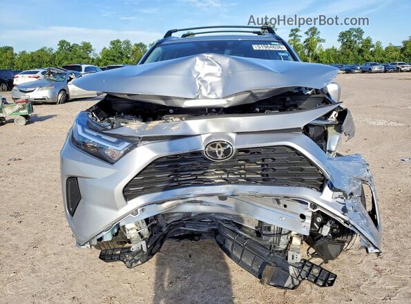 2T3W1RFV6SW409519 2025 TOYOTA RAV4 Silver Front view