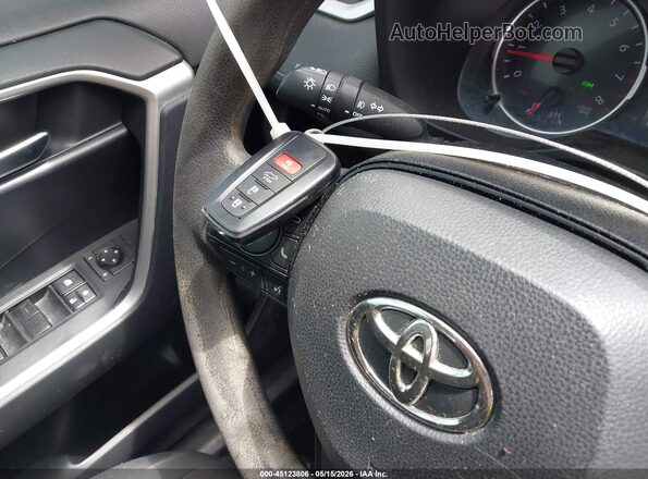 2T3W1RFV7KW008013 2019 TOYOTA RAV4 White Vista del salpicadero
