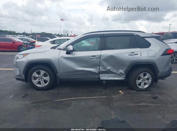 2T3W1RFV7LW060307 2020 TOYOTA RAV4 Gray Սալոնի 360 աստիճան տեսք