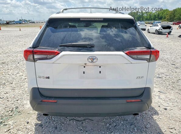 2T3W1RFV7PW251411 2023 TOYOTA RAV4 Белый Вид сзади
